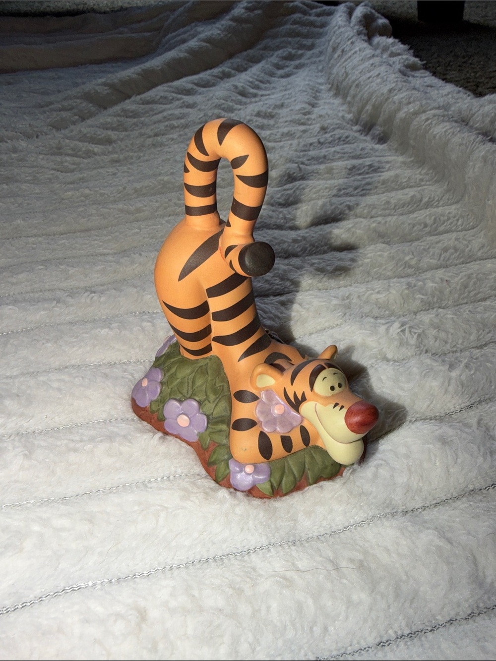 Pooh & Friends Thanks a big bouncy bunch collectible ceramic Tigger